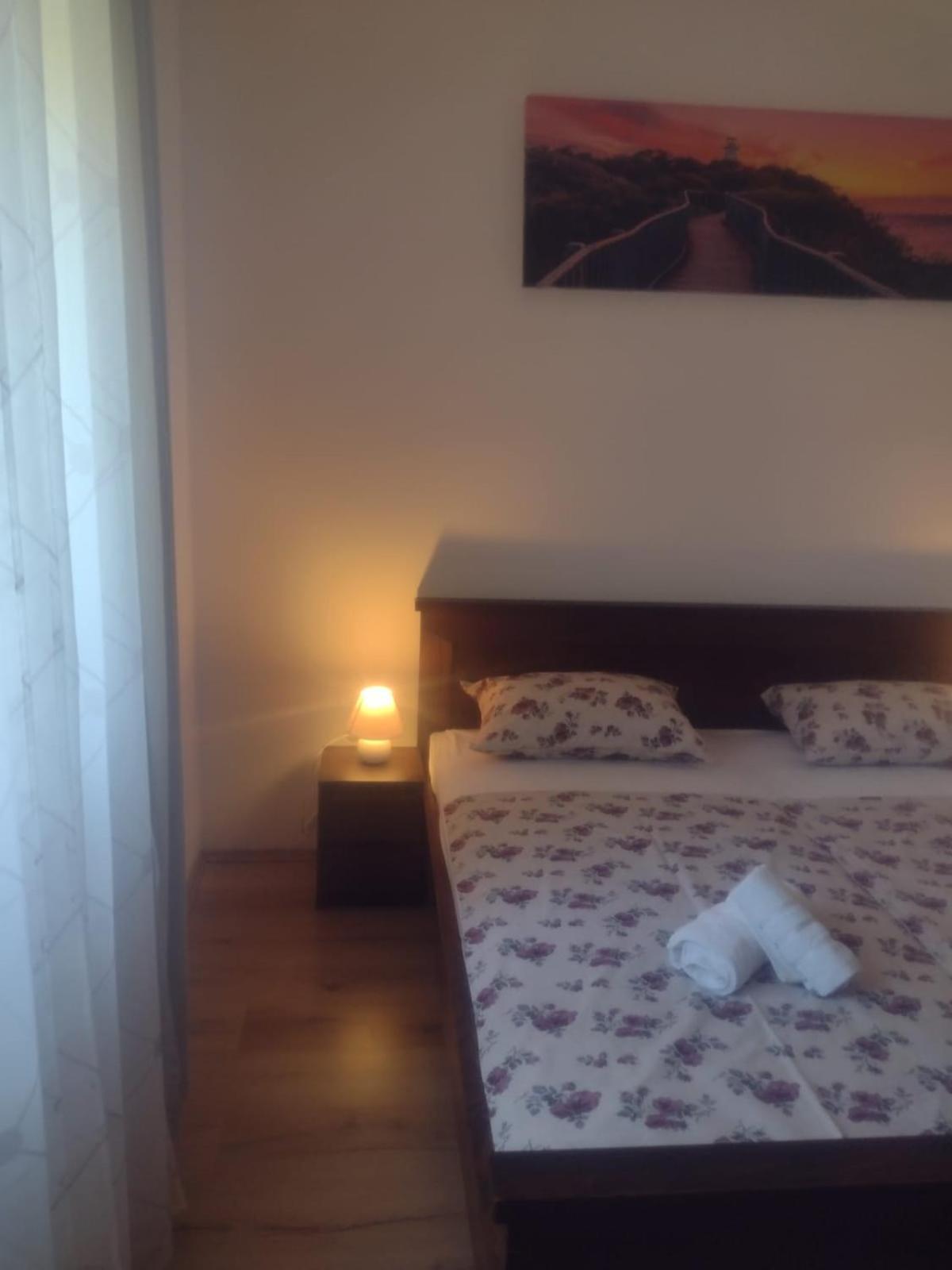 Spacious Apartment With Parking&Garden Marčana Quarto foto